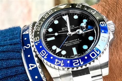 rolex gmt batman prezzo listino|rolex batman accesso.